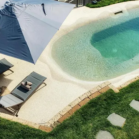 Charming Retreat In Hotell